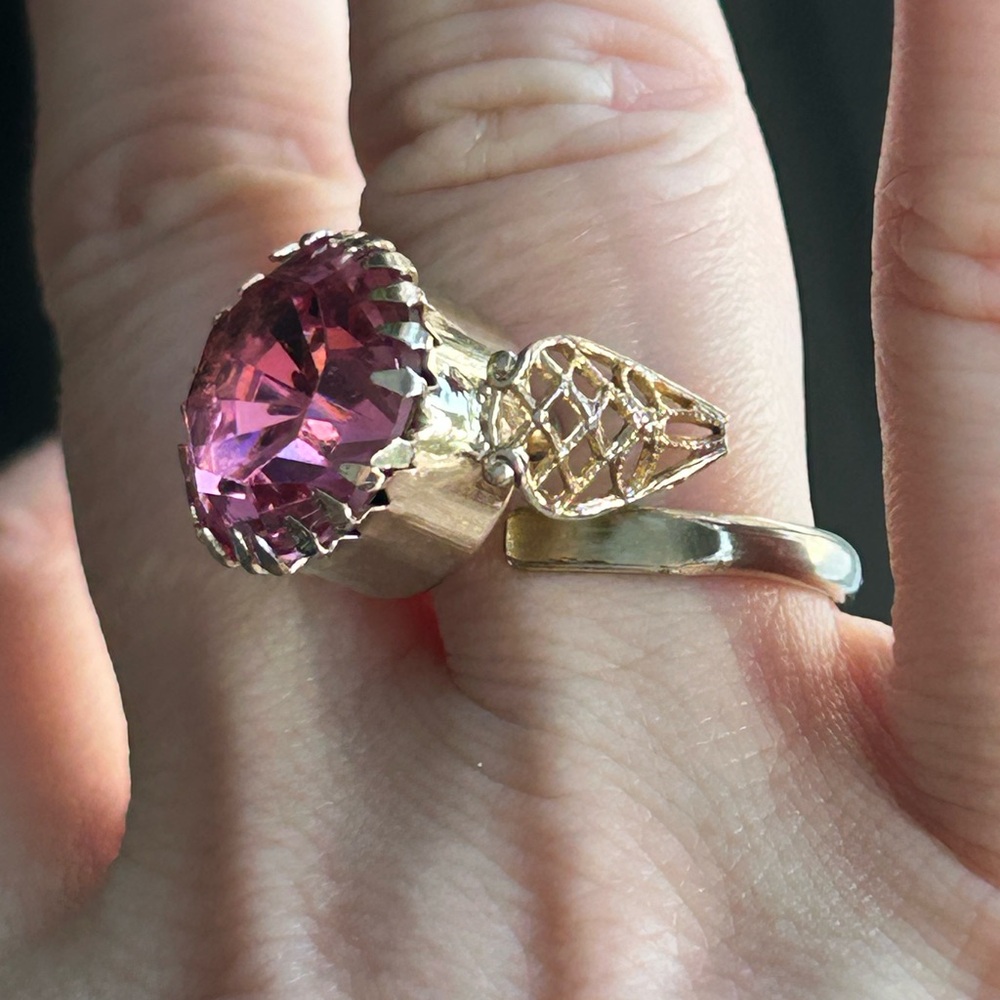 Vintage 1970 Elegant Pink Gemstone Ring size 7 - Picture 5 of 7